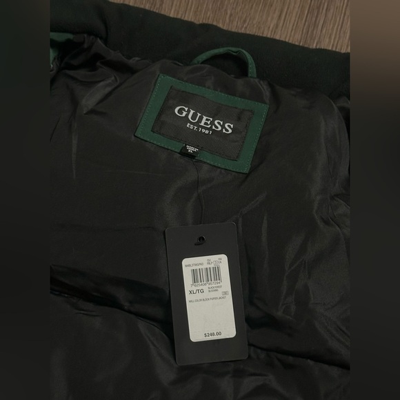 NWT - Guess Block Puffer Jacket - Picture 5 of 7
